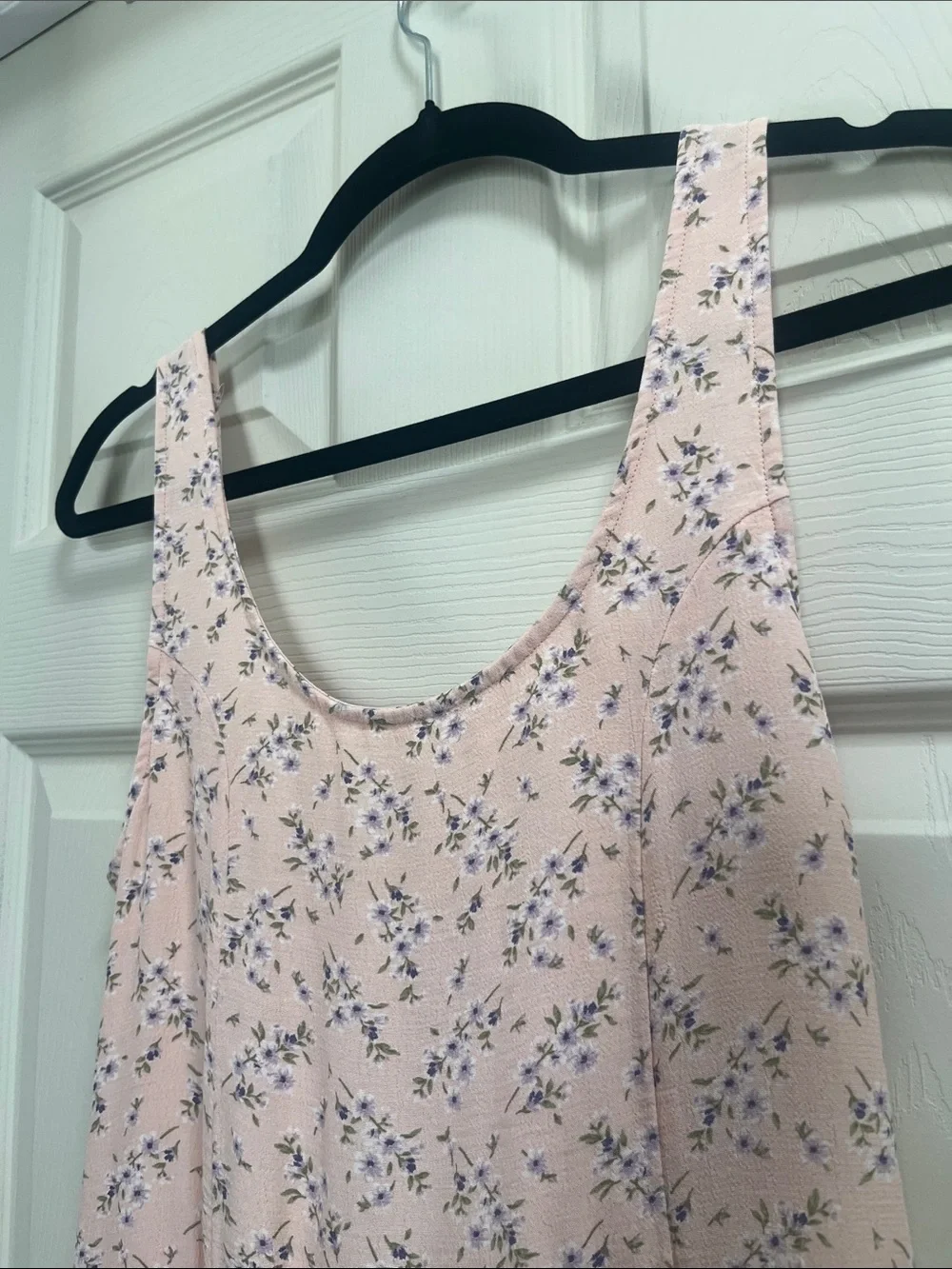 American Eagle Outfitters Light Pink Floral Chemise